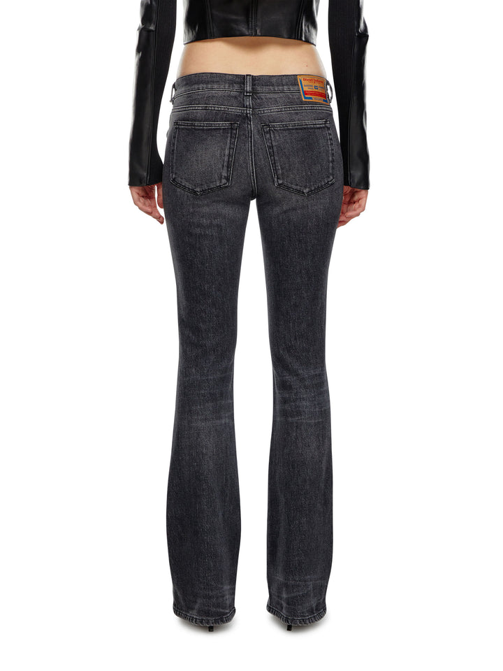 Jeans in cotone con logo Oval-D in metallo