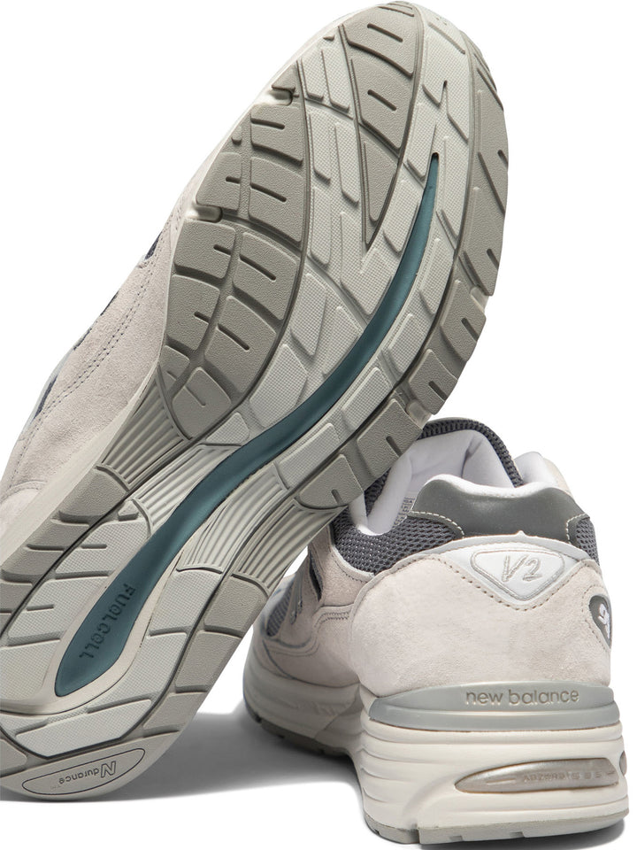 Made In Uk 991v2 Sneakers & Slip-On Grey