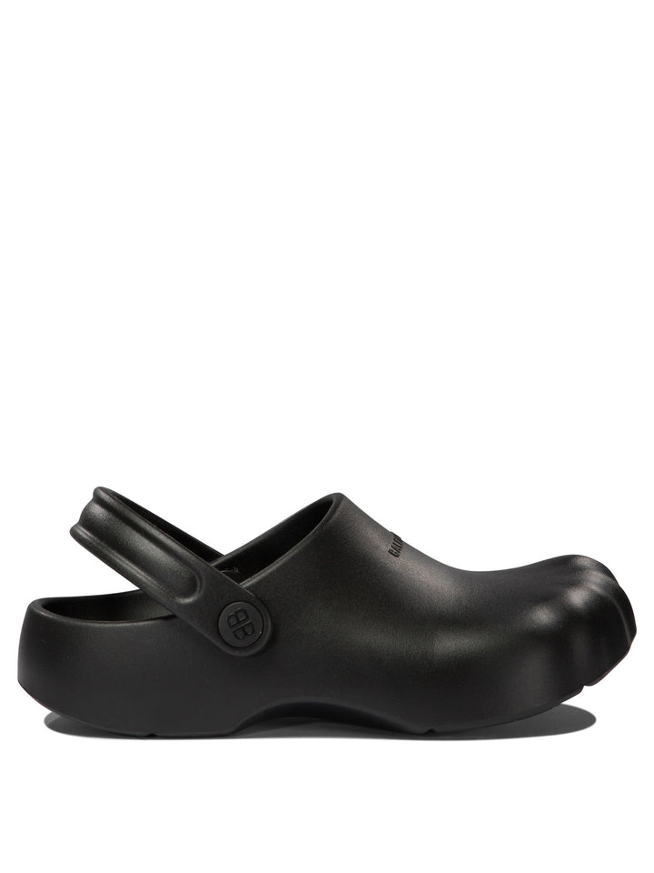 Sunday Molded Loafers & Slippers Nero