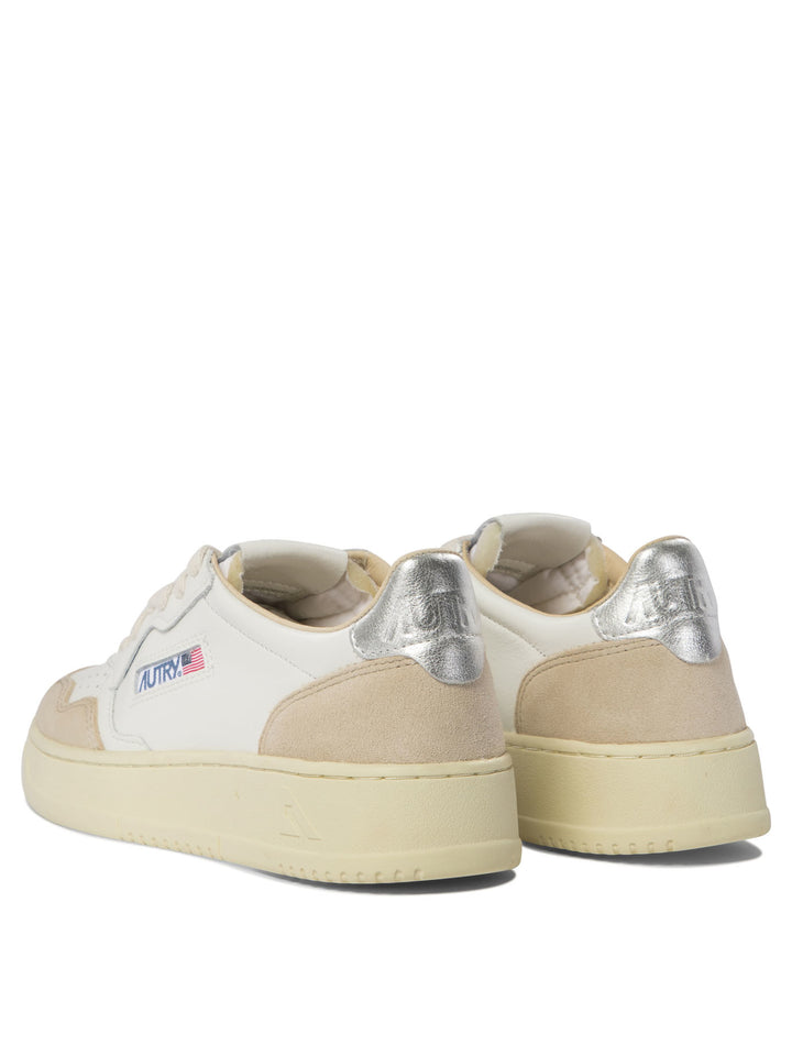 Medalist Sneakers & Slip-On Bianco