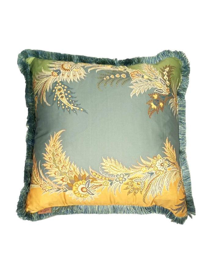 Embroidered cushion w/passementerie 45x45