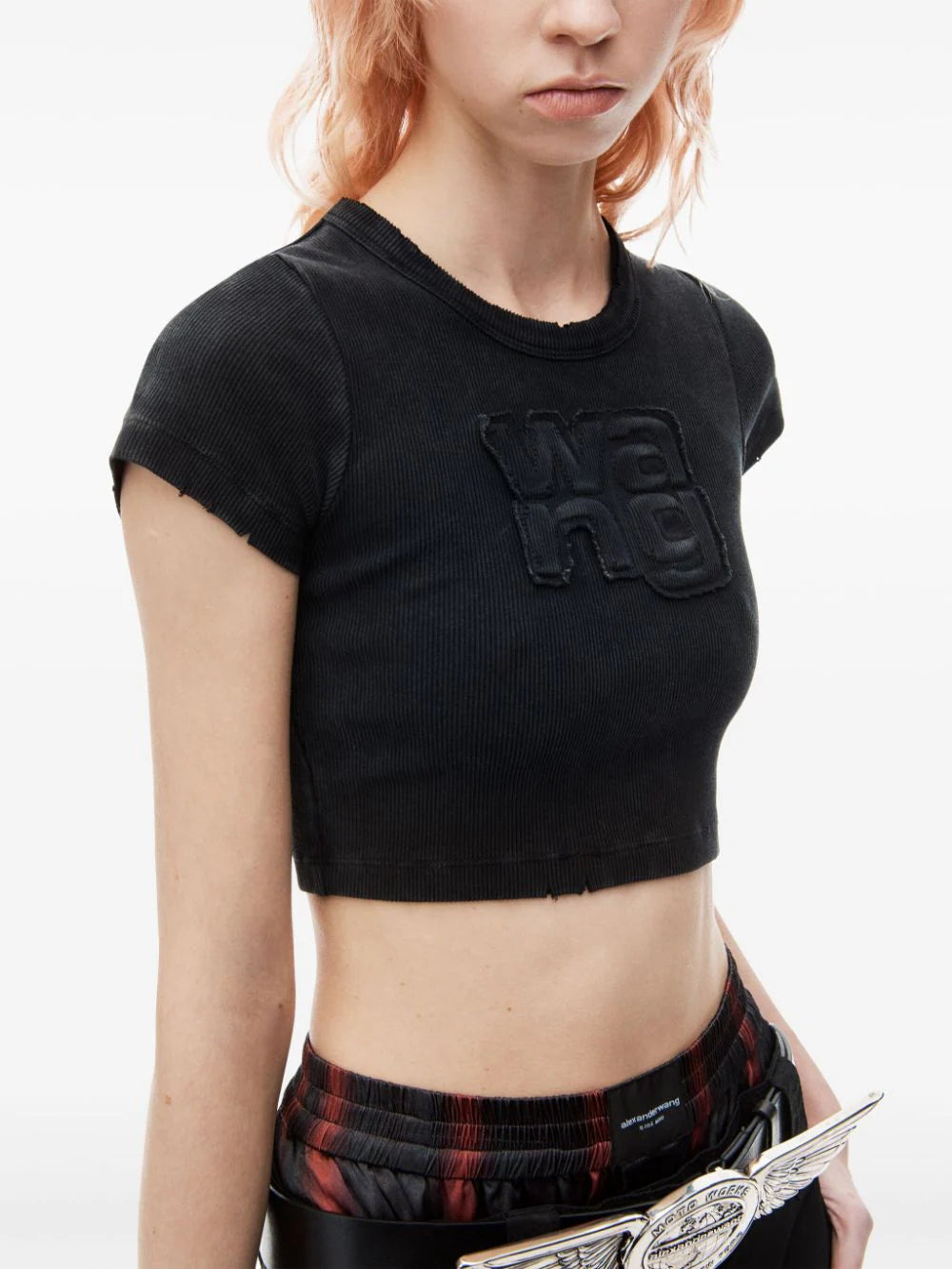 T-shirt con applicazione crop