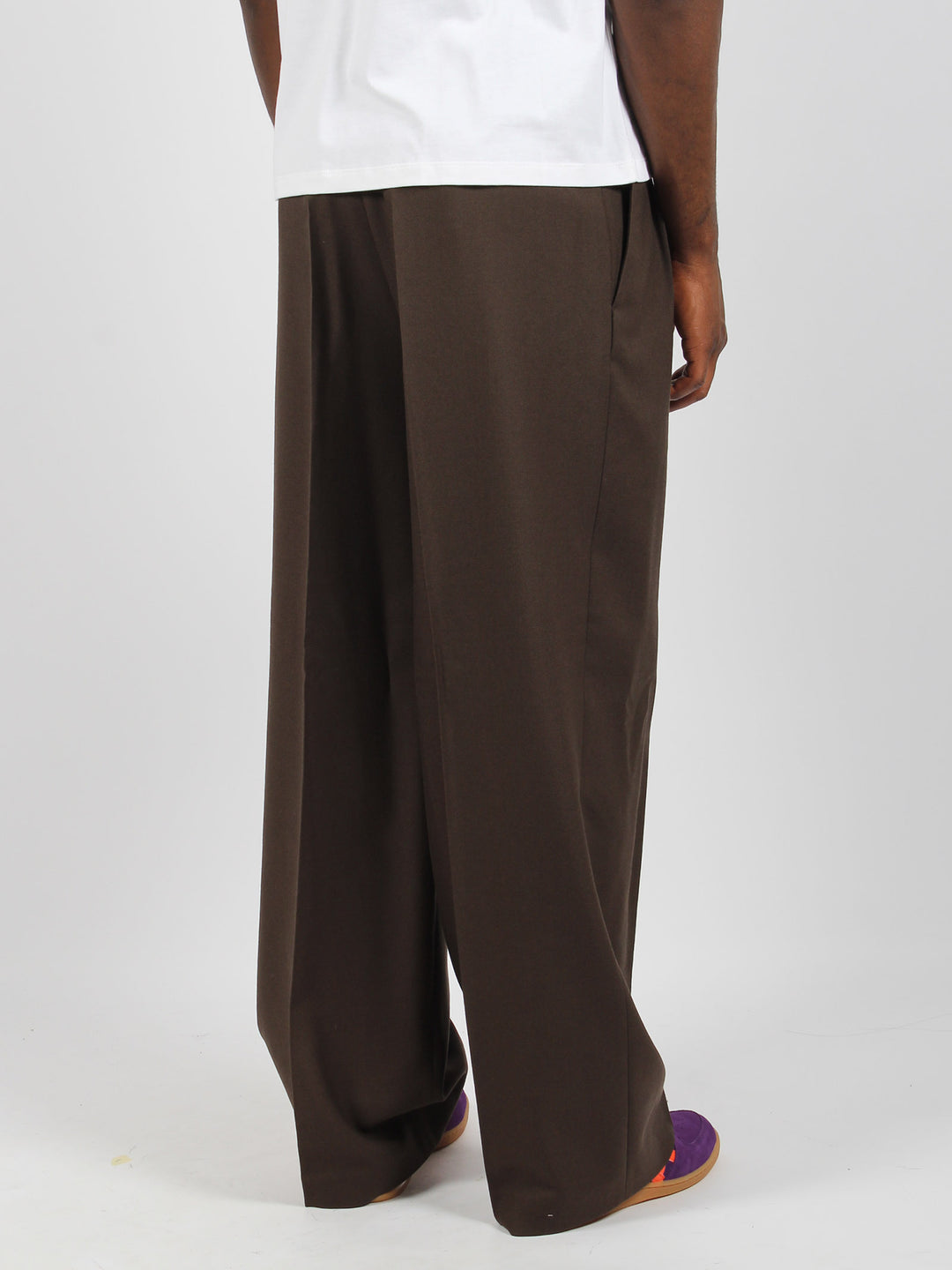 Large fit trousers