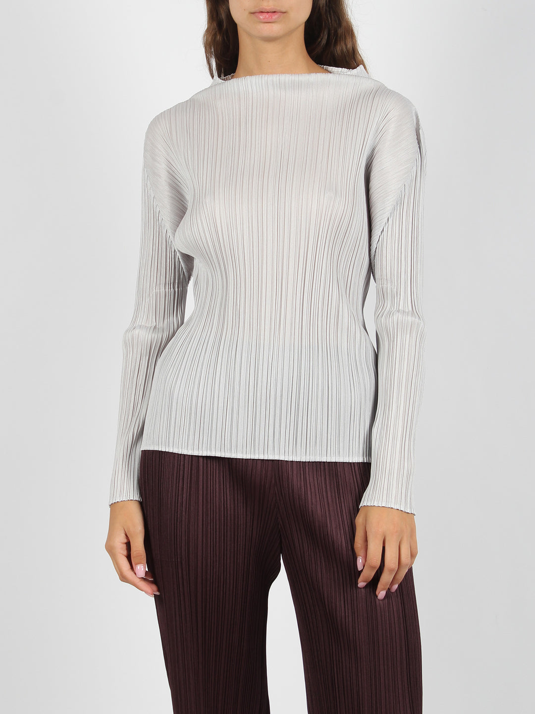 Pleated long sleeves top