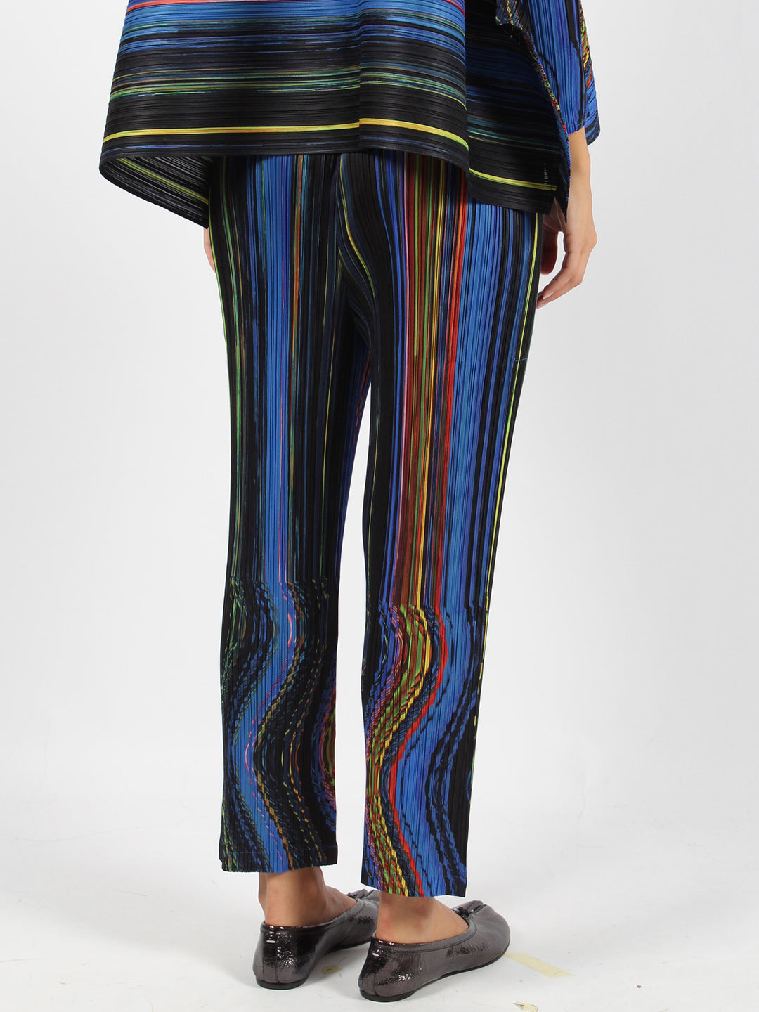 Warp trousers