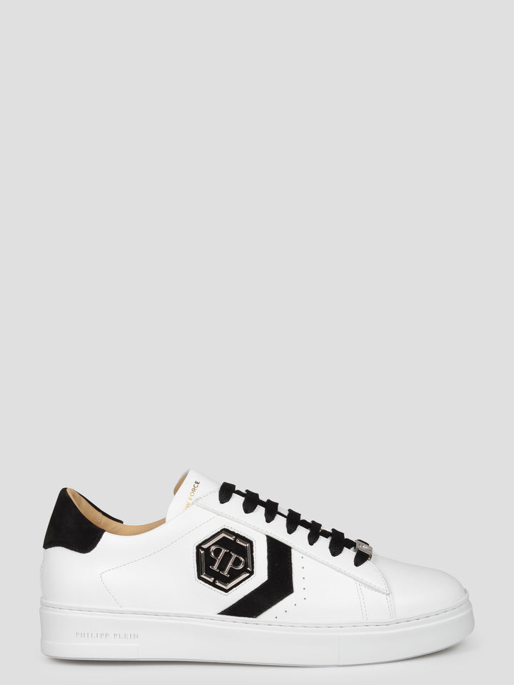 Lo-top leather arrow force sneakers