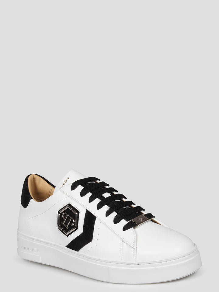 Lo-top leather arrow force sneakers