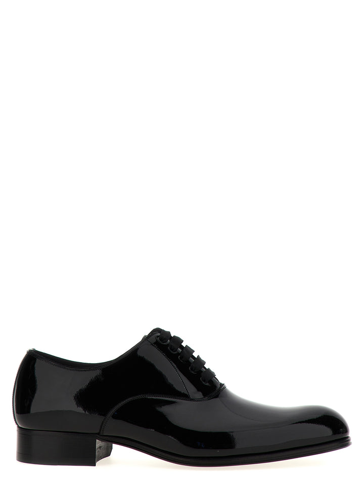 Patent Leather Stringate Nero